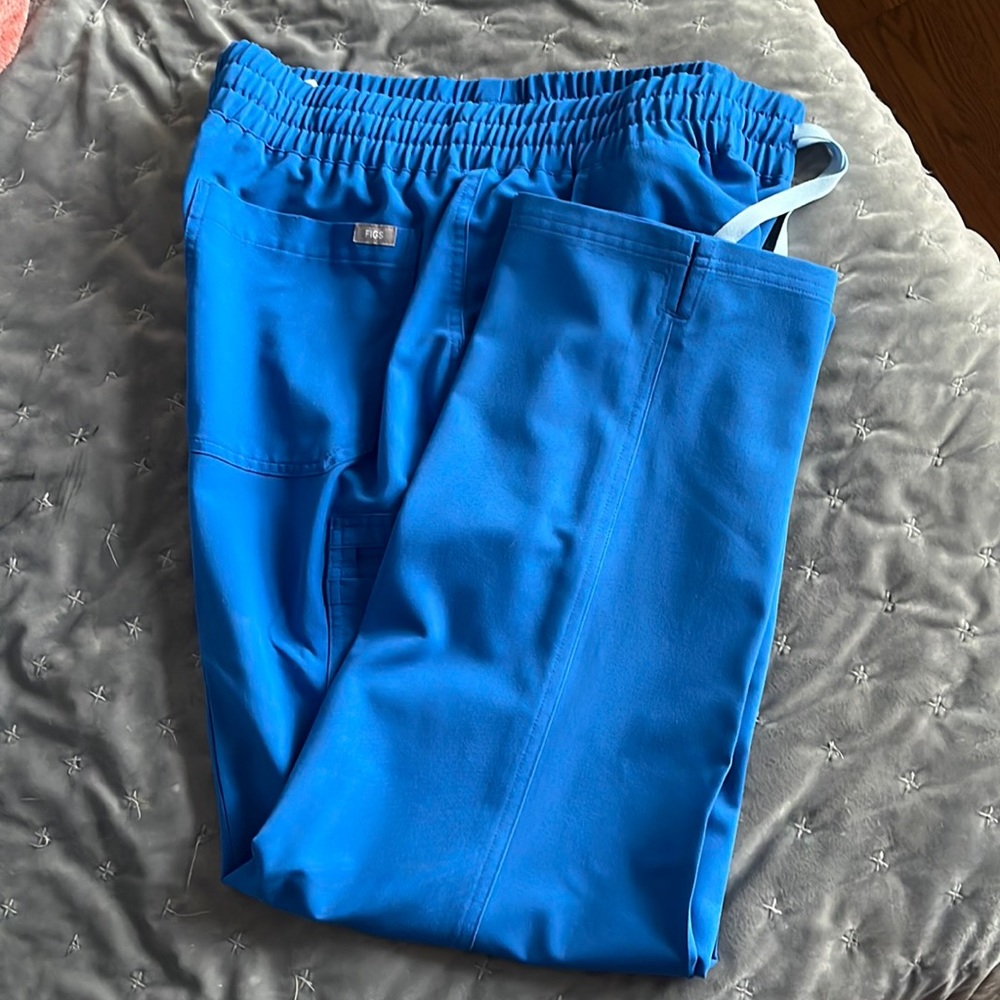 FIGS Royal Blue Scrubs